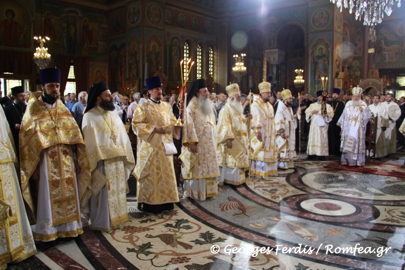 Λαμπρό συλλείτουργο Πατριάρχη Μόσχας και Αρχιεπισκόπου (ΦΩΤΟΓΡΑΦΙΕΣ + ΒΙΝΤΕΟ)...!!! - Φωτογραφία 12