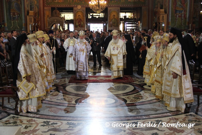 Λαμπρό συλλείτουργο Πατριάρχη Μόσχας και Αρχιεπισκόπου (ΦΩΤΟΓΡΑΦΙΕΣ + ΒΙΝΤΕΟ)...!!! - Φωτογραφία 15