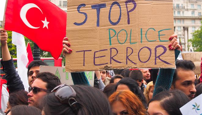 Θεσσαλονίκη: Συγκέντρωση αλληλεγγύης στους τούρκους διαδηλωτές - Φωτογραφία 1