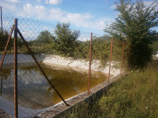 Εγκατάλειψη παντού! - Φωτογραφία 2