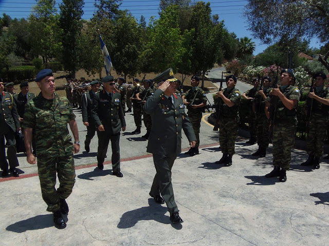 ΕΠΙΣΗΜΗ ΕΠΙΣΚΕΨΗ ΑΡΧΗΓΟΥ ΓΕΕΘΑ ΣΤΗΝ ΚΥΠΡΟ - Φωτογραφία 2