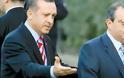 Το τηλεφώνημα του φλεγόμενου Ερντογάν στον αραχτό Καραμανλή: Πως το ... φαντάστηκε η Kαθημερινή