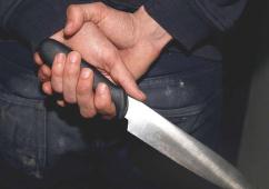 Ληστεία με την απειλή μαχαιριού σε περίπτερο στην Πάφο - Φωτογραφία 1