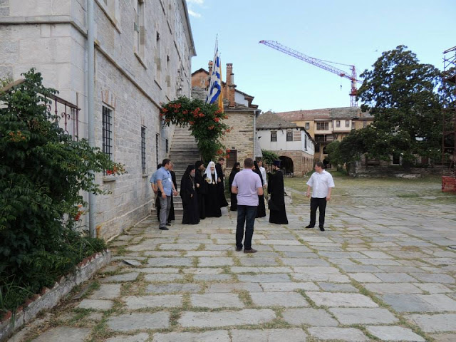 3225 - Φωτογραφίες, του Μοναχού Θεολόγου Λαυριώτη, από τη σημερινή επίσκεψη του Πατριάρχη Μόσχας στην Ι. Μ. Μεγίστης Λαύρας - Φωτογραφία 7