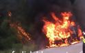 Aιτωλ/νία: Αυτοκίνητο τυλίχθηκε στις φλόγες στην Άνω Βασιλική