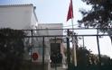 Έφοδος αντιεξουσιαστών στο Τουρκικό Προξενείο της Κομοτηνής! - Φωτογραφία 2