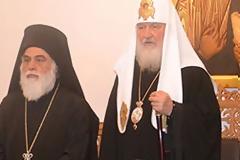Το Άγιο Όρος έφερε πιο κοντά το φανάρι και τη Μόσχα