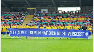 ΣΚΟΡΑΡΕ ΔΙΣ ΚΑΙ ΑΠΟΘΕΩΘΗΚΕ Ο ΠΑΝΤΕΛΙΤΣ! *PHOTOS* - Φωτογραφία 3