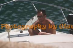 Βουτιές στην Κρήτη για τον διάσημο dj!