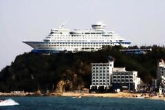 Ξενοδοχείο… καράβι στο βουνό!