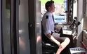 Οδηγοί τρένων στη Σουηδία φοράνε φούστες, επειδή τους απαγόρευσαν τις βερμούδες!