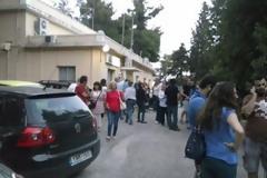 Σε αστυνομικό κλοιό οι εγκαταστάσεις της ΕΡΤ ανά την επικράτεια μετά τον ξαφνικό θάνατο της δημόσιας ραδιοτηλεόρασης