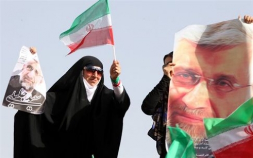 Αναμέτρηση μεταξύ συντηρητικών και ενός μεταρρυθμιστή οι προεδρικές στο Ιράν - Φωτογραφία 1
