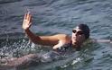 Τα δολοφονικά τσιμπήματα της μέδουσας στο κορμί της 28χρονης κολυμβήτριας