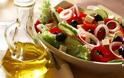 Υγεία: Η μεσογειακή διατροφή προστατεύει τη μνήμη