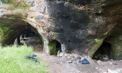 Εικόνες που σοκάρουν: Ανθρωποι ζουν σε σπηλιές στην Αγγλία - Φωτογραφία 4