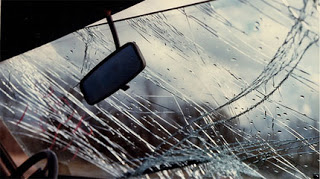 ΣΥΜΒΑΙΝΕΙ ΤΩΡΑ: Τροχαίο ατύχημα στον Άγιο Στέφανο Αττικής και εγκλωβισμός ατόμου σε αυτοκίνητο - Φωτογραφία 1