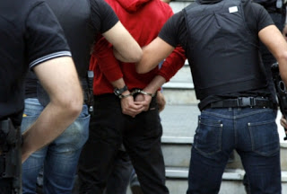 Συλλήψεις για μεταφορά λαθρομεταναστών - Φωτογραφία 1