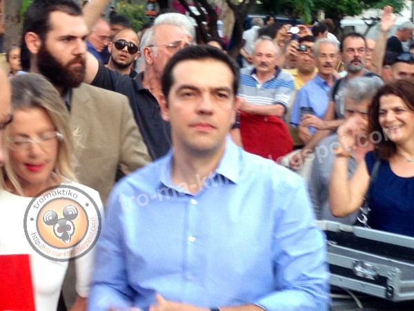 Ο πρόεδρος του ΣΥΡΙΖΑ έτοιμος για την ομιλία του... - Φωτογραφία 3