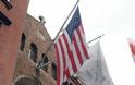 Κατέβασαν ξανά την ελληνική σημαία από τον Καθεδρικό Νέας Υόρκης