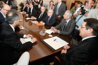 Κύπρος: Συζήτησαν έγγραφο για το ρόλο του Εθνικού Συμβουλίου - Φωτογραφία 1