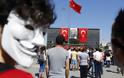 Κίνημα «στάσου ακίνητος» στην Τουρκία (ΦΩΤΟ) - Φωτογραφία 4