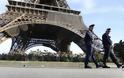 Γαλλία: Ήθελε να πηδήξει από τον πύργο του Άιφελ
