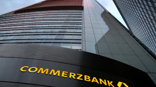Γερμανία: «Κόβει» 5.200 θέσεις η Commerzbank - Φωτογραφία 1
