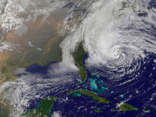 ΗΠΑ: Ισχυρή η τροπική καταιγίδα Μπάρι - Φωτογραφία 1