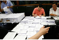 Οι δημοσιογράφοι ψήφισαν ΜΑΥΡΟ στην ενημέρωση - Φωτογραφία 1