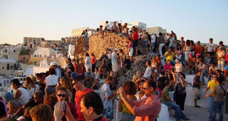 Ελλάδα: Οι τουρίστες ξανάρχονται και είναι πολλοί! - Φωτογραφία 1