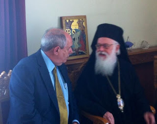 Συνάντηση του Τ. Κουίκ με τον Αρχιεπίσκοπο Αναστάσιο - Φωτογραφία 1