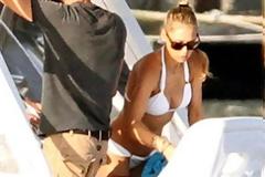 Φωτογραφίες με μπικίνι της Anna Kournikova