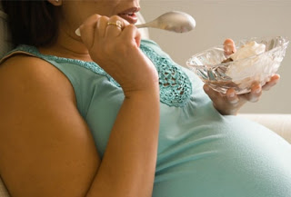 Μάθε τις τροφές που πρέπει να επιλέξεις για να... μείνεις έγκυος! - Φωτογραφία 1