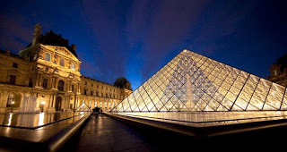 Οδηγό καλής συμπεριφοράς προς τους τουρίστες εξέδωσε το Παρίσι - Φωτογραφία 1