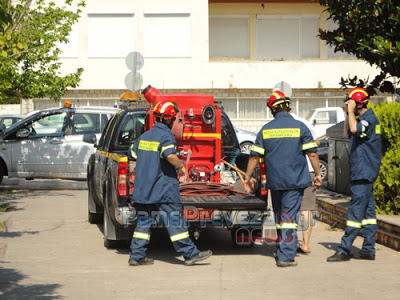 Η Πυροσβεστική Υπηρεσία και η Λέσχη Ελλήνων Καταδρομέων Πρέβεζας σε κοινή δράση για την ενημέρωση των πολιτών - Φωτογραφία 6