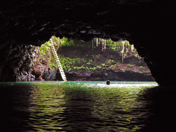 Ο υπέρτατη καλοκαιρινός προορισμός: To Sua Ocean Trench στη Samoa (Photos) - Φωτογραφία 6