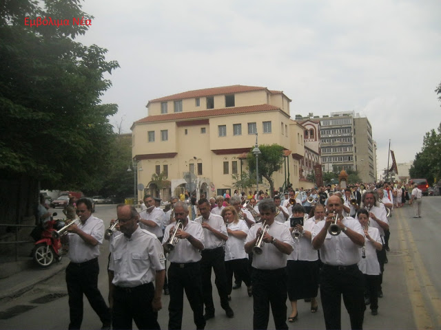 Δείτε εικόνες και βίντεο από την περιφορά της εικόνος των Αγίων Πάντων στην Ξηροκρήνη Θεσσαλονίκης - Φωτογραφία 3