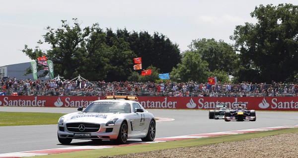 Ο Rosberg ΝΙΚΗΤΗΣ  του επικινδυνου Βρετανικου Grand Prix - Φωτογραφία 2