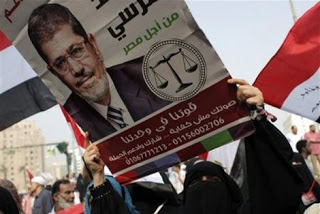 Απορρίπτει το τελεσίγραφο του στρατού ο Μόρσι - Φωτογραφία 1
