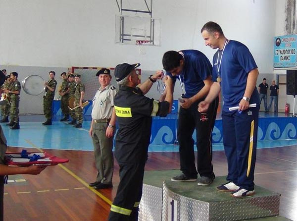 Οι τελικοί αγώνες Πρωταθλήματος Πινγκ Πονγκ Ενόπλων Δυνάμεων (φωτορεπορτάζ) - Φωτογραφία 11