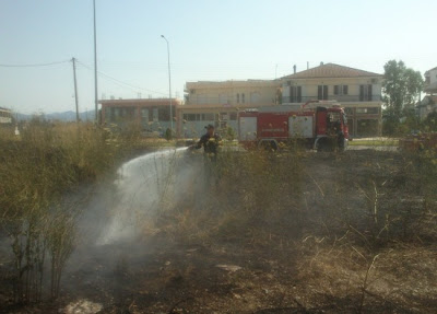 Αγρίνιο: Αναστάτωση από φωτιά στην Εθνική Οδό - Φωτογραφία 2