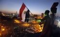 ΔΕΚΑΕΞΙ ΝΕΚΡΟΙ ΣΤΗΝ ΑΙΓΥΠΤΟ - Στρατός προς Μόρσι: Θα θυσιάσουμε και το αίμα μας