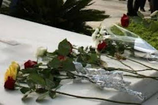 Ξάνθη: Ράγισαν καρδιές στην κηδεία του 16χρονου αυτόχειρα - Φωτογραφία 1