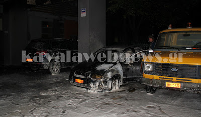Εκρήξεις σε οχήματα της αντιπεριφέρειας στη Καβάλα - Φωτογραφία 4