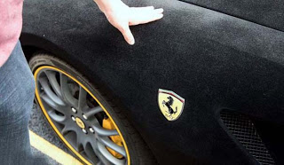 Μια Ferrari από… βελούδο! [Photos] - Φωτογραφία 1