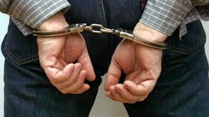 Συνελήφθησαν ύστερα από καταδίωξη δύο ημεδαποί, για κλοπή Ι.Χ.Ε. αυτοκινήτου στη Λάρισα - Φωτογραφία 1