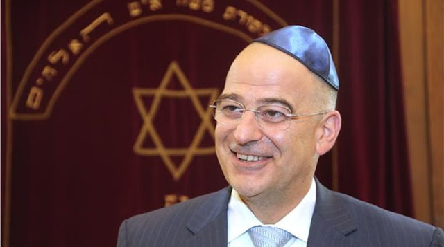 Γιατί οι πολιτικοί που δεν είναι Εβραίοι πρέπει να φοράνε κιπά; - Φωτογραφία 1
