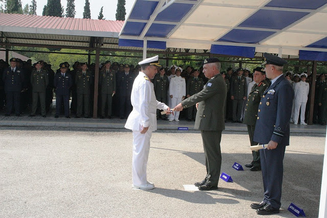 ΑΠΟΦΟΙΤΗΣΗ 10ΗΣ ΕΚΠΑΙΔΕΥΤΙΚΗΣ ΣΕΙΡΑΣ ΑΝΩΤΑΤΗΣ ΔΙΑΚΛΑΔΙΚΗΣ ΣΧΟΛΗΣ ΠΟΛΕΜΟΥ - Φωτογραφία 5