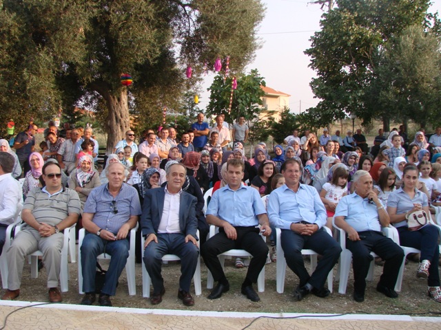 Γιορτές στους παράνομους παιδικούς σταθμούς του Προξενείου Κομοτηνής! - Φωτογραφία 2